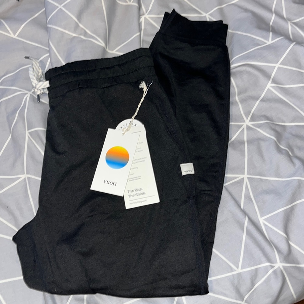 Vuori Sweatpants - Black Heather